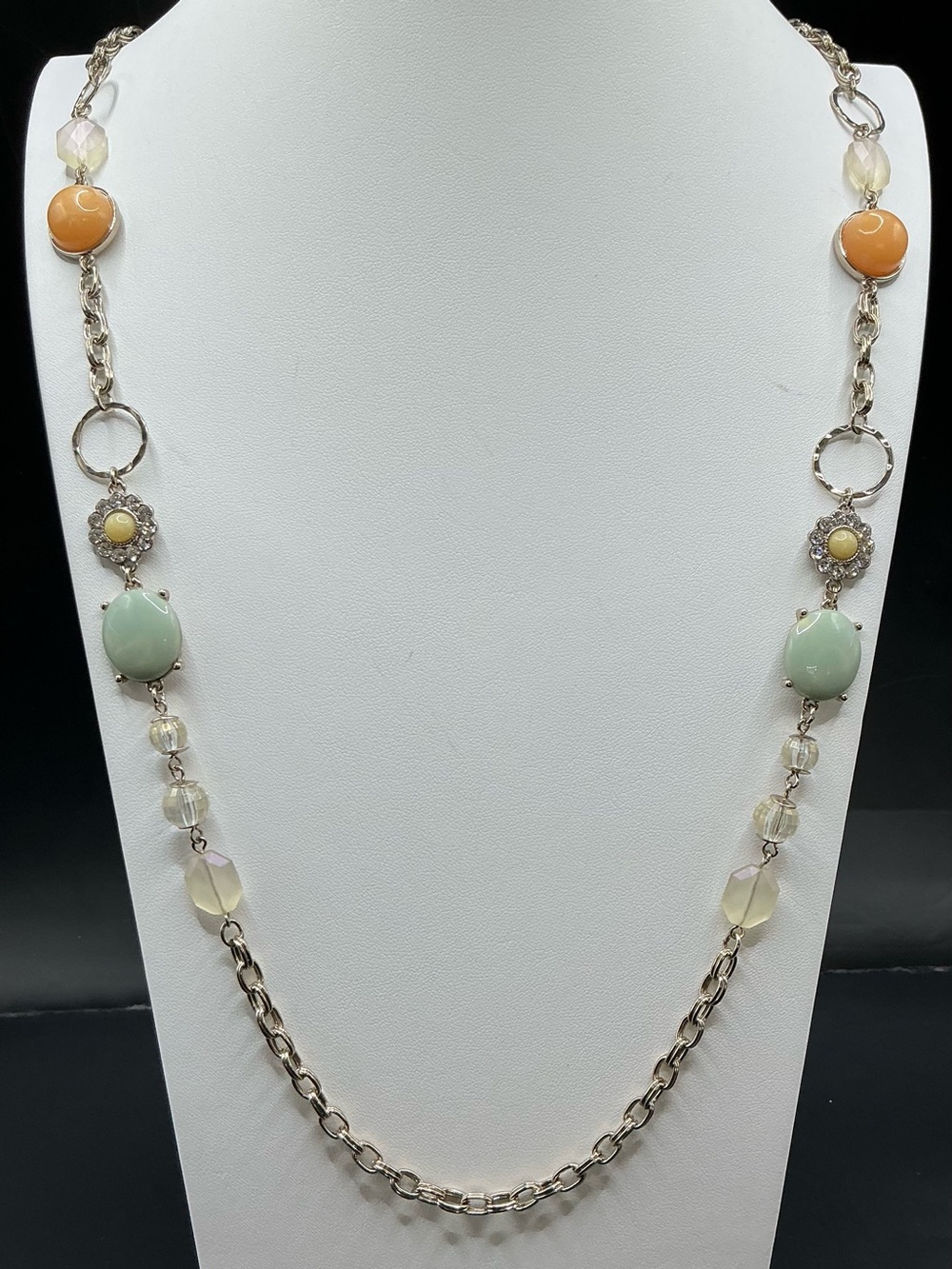 ANN TAYLOR LONG SILVER TONE LINK NECKLACE IN MINT AND CHAMPAGNE